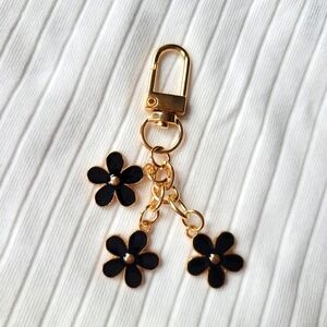 Flower keychain